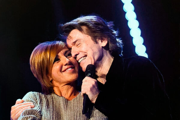 Ana Torroja y Raphael cantando 'Hijo de la luna'.