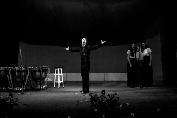 Durante su concierto de 1973.