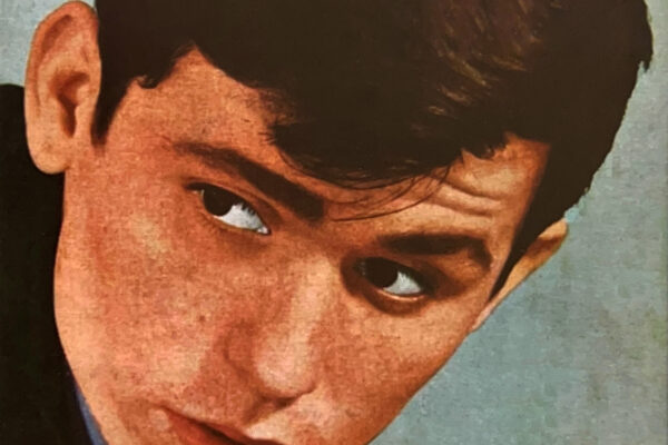 Imagen de la primera portada de un disco de Raphael.
