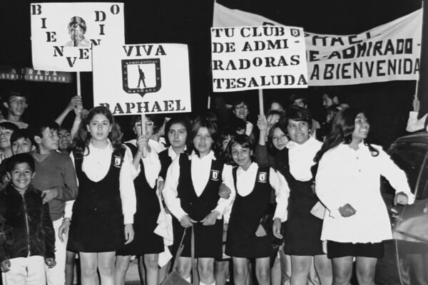 Club Admiradoras de Raphael. Años 60.