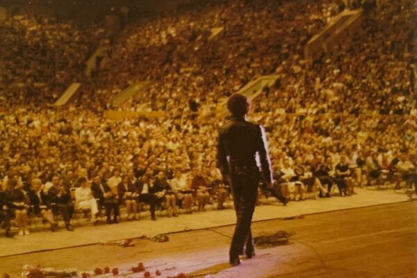 Una de las actuaciones en el Palacio de los Deportes de Moscú ante 14.000 personas.
