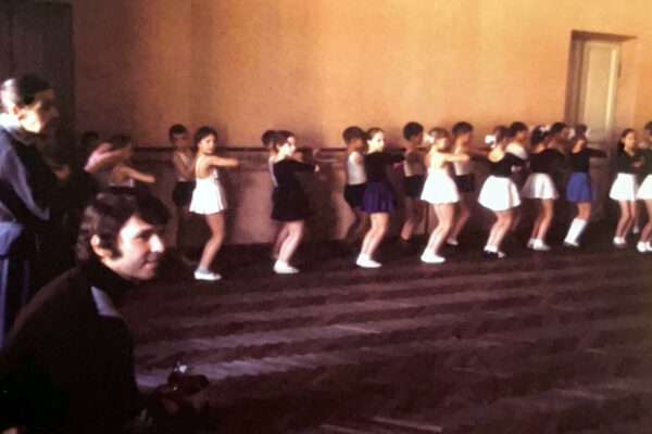 Invitado a una de las clases del ballet infantil del Bolshoi.
