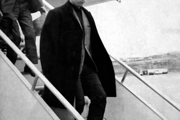 Llegando a Madrid junto a Paco Gordillo, antes del boom.